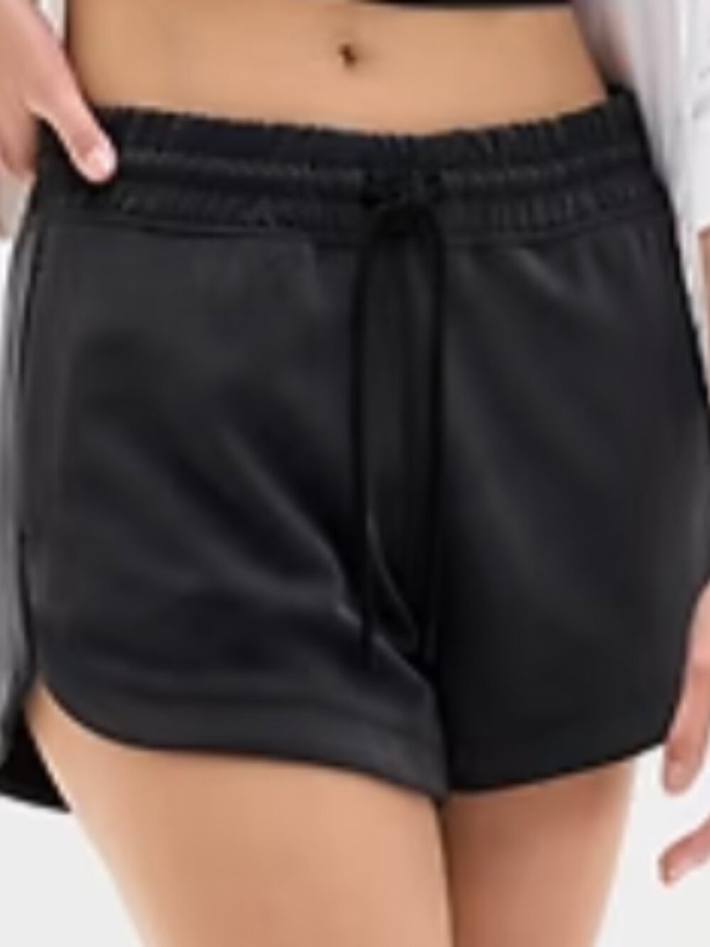 Athleta Women's Black Seasoft pull on Shorts size Large